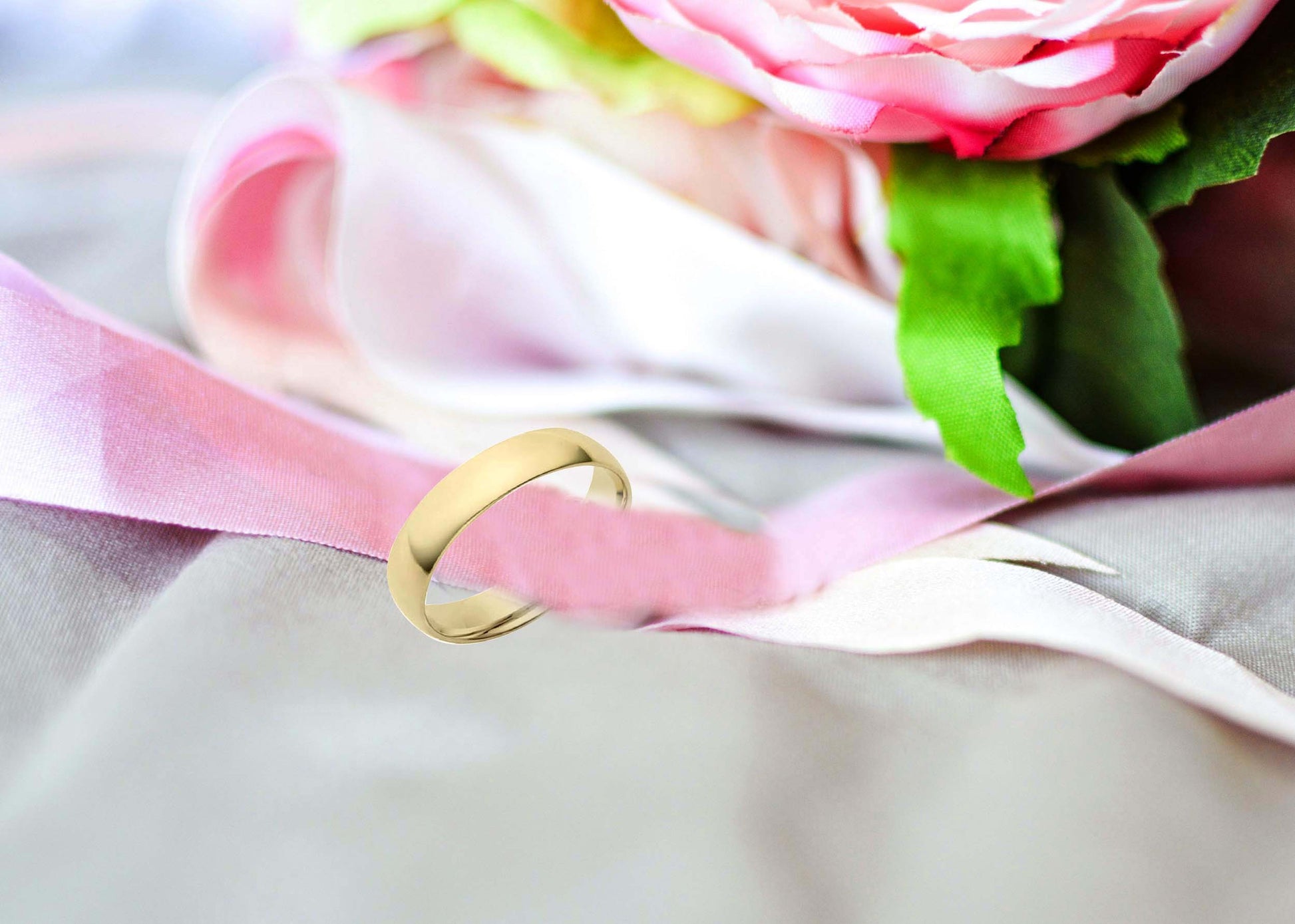 10K Solid 5MM Plain Gold Wedding Band For Men and Women Mauli Jewels