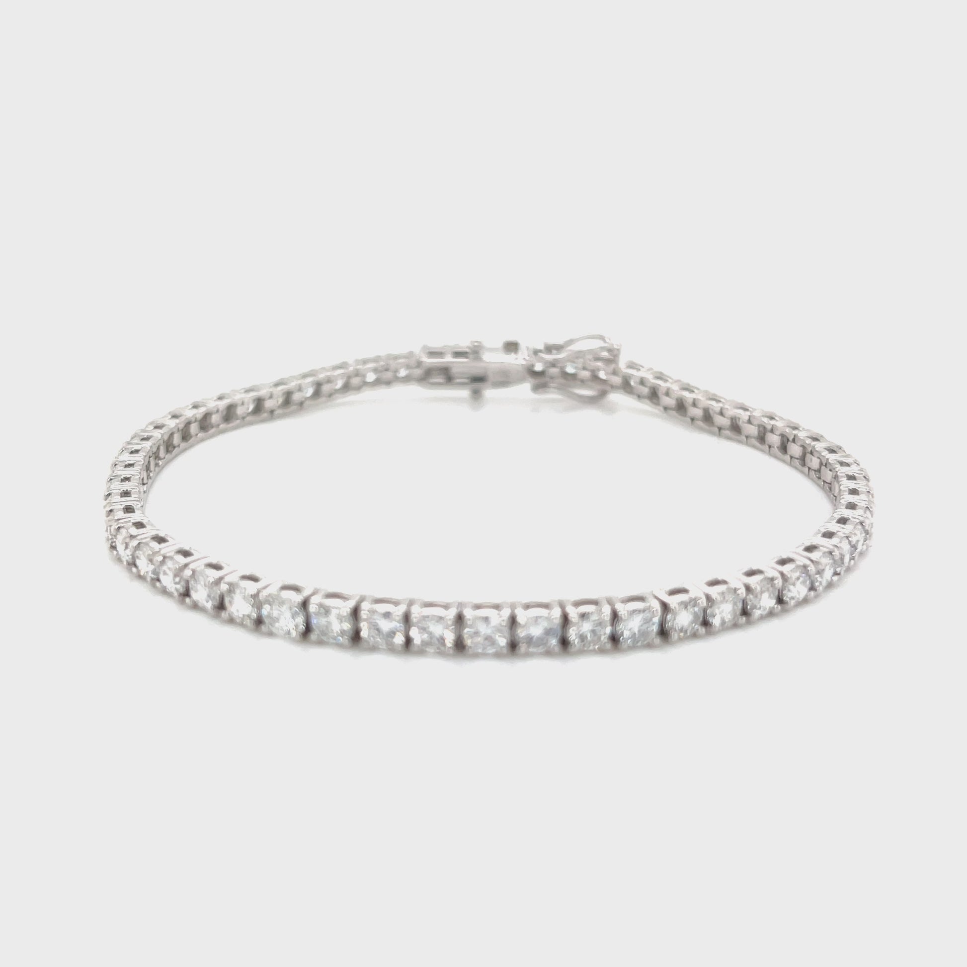 Diamond Tennis Brilliant-Cut Luxury Bracelet in Lab-Grown 14K Gold (F-G/VS1) 4.00 Ct